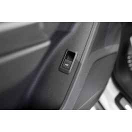 Bouton ouverture coffre electrique Audi Q3 F3